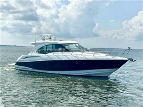 Cruisers Yachts Cantius 45