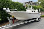 Boston Whaler  240 Dauntless