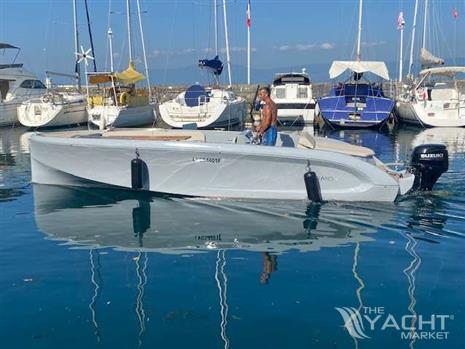 RAND BOATS MANA 23