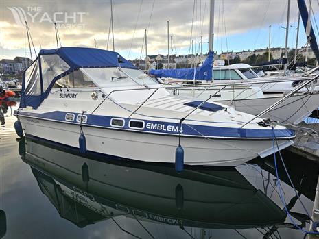 Fairline Sunfury 26 - Fairline Sunfury 26 for sale with BJ Marine