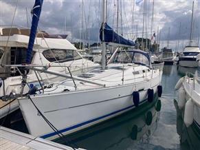 BENETEAU OCEANIS 323 CLIPPER