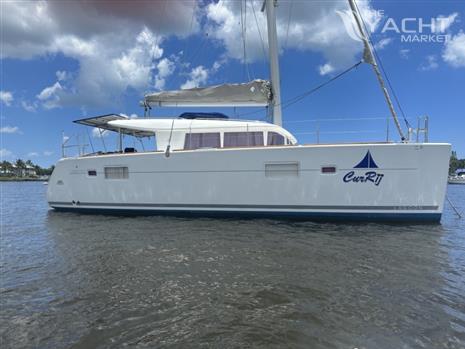 Lagoon Lagoon 400 - Used Sail Catamaran for sale