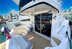 Sea Ray Flybridge 400