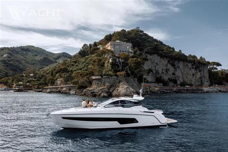 Azimut Atlantis 45