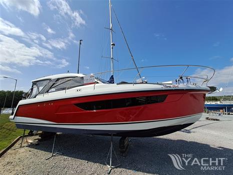 Sealine S330 - Default Image