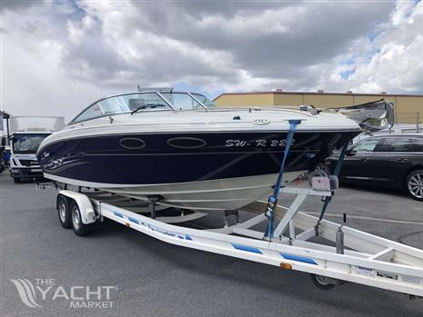 SEA RAY SEA RAY 240 OVERNIGHTER