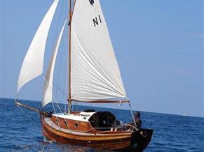 Unclassified Wootton Bridge Day Sailer