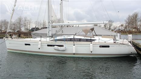 Jeanneau Yacht 53