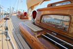 Hoek Truly Classic 56 - Hoek Truly Classic 56 - deck view