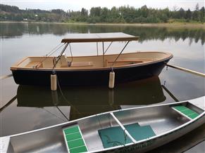 Holl. Yachtbow Tuckerboot wie neu mit Reinem Solarantrieb HK