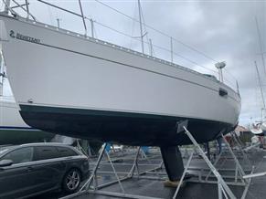 Beneteau Oceanis 351