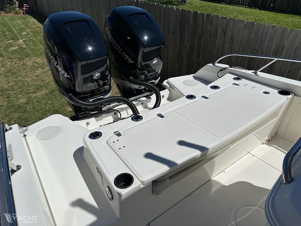 2018 Boston Whaler