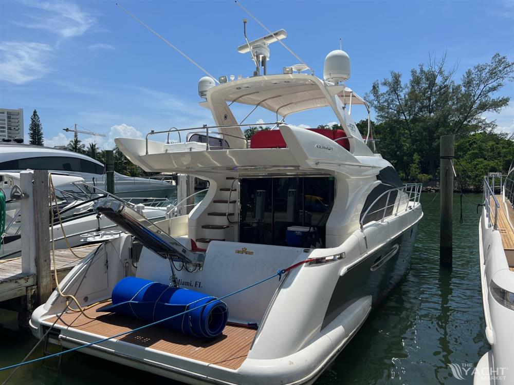 2005 Azimut