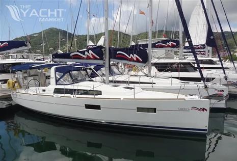 Beneteau Oceanis 38