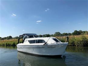 Viking 27 Cockpit Cruiser