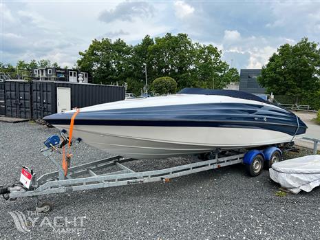  Crownline 266 LTD