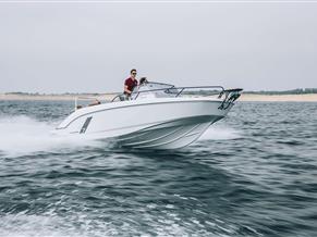 BENETEAU FLYER 7 SUNDECK