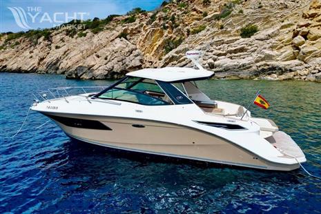 Sea Ray 230 Sundancer