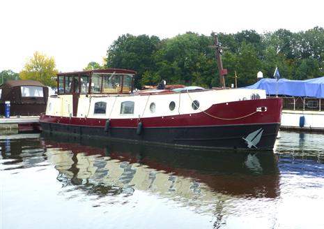 Classic RS Boats Replica Dutch Barge