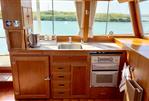 Grand Banks 42 Heritage - Galley