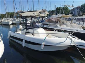 SELECTION BOATS ASTON 23