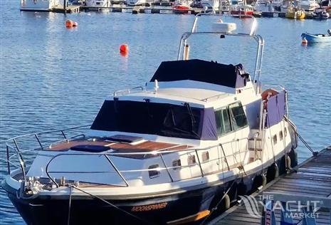 Aquastar Oceanranger 38 Aft Cabin