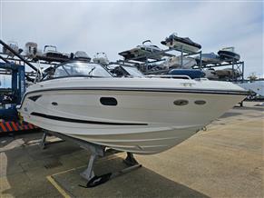 Sea Ray 250 SSE