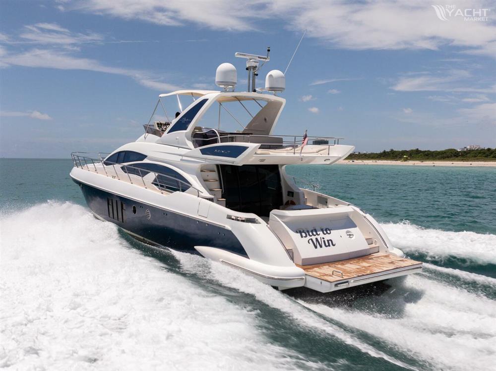 2013 Azimut