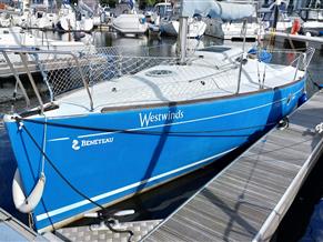 Beneteau First 210