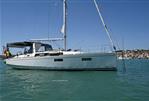 Beneteau Oceanis 38.1