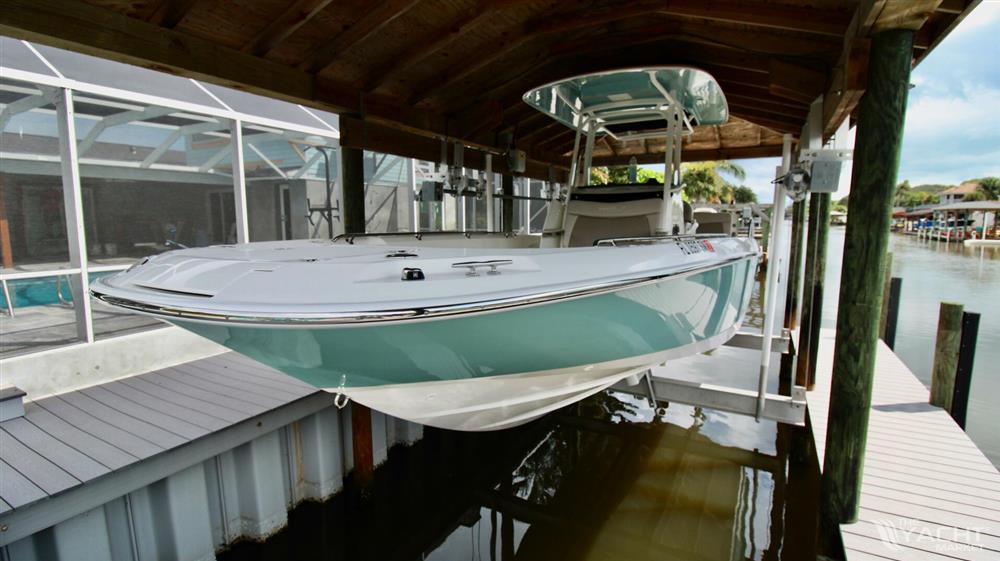 2019 Boston Whaler