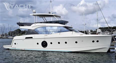 Beneteau Monte Carlo 6 - Beneteau-Monte-Carlo-motor-yacht-for-sale-exterior-image-Lengers-Yachts-41.jpg