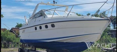 FAIRLINE TARGA 33