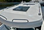 Parker 800 Weekend - 4 - Cabin Roof
