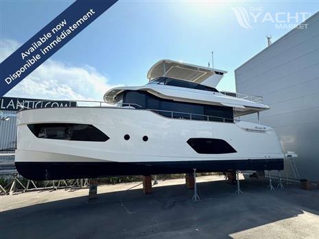 ABSOLUTE YACHTS NAVETTA 58