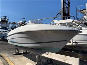 BENETEAU FLYER 550