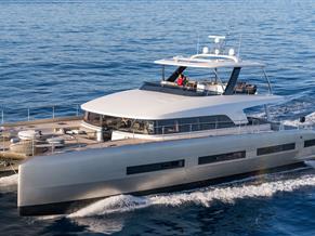 Lagoon Seventy 8 78
