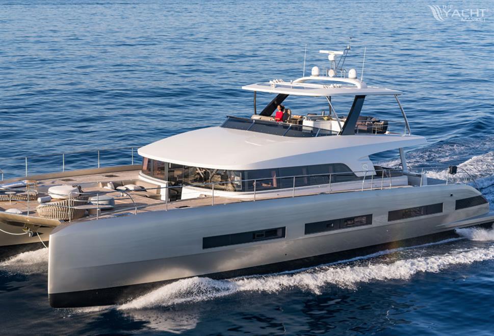 Lagoon Seventy 8 78