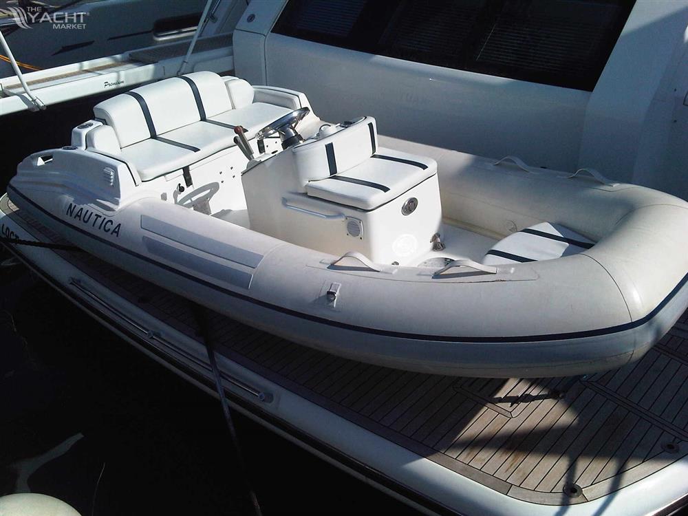 Nautica 12