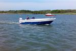 Seaspray Offshore Sport 18