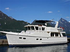 Jet Tern Marine Selene 49