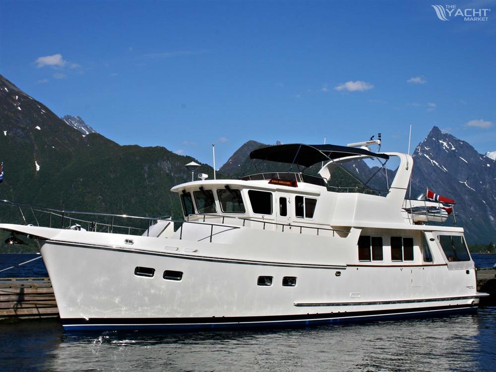 Jet Tern Marine Selene 49