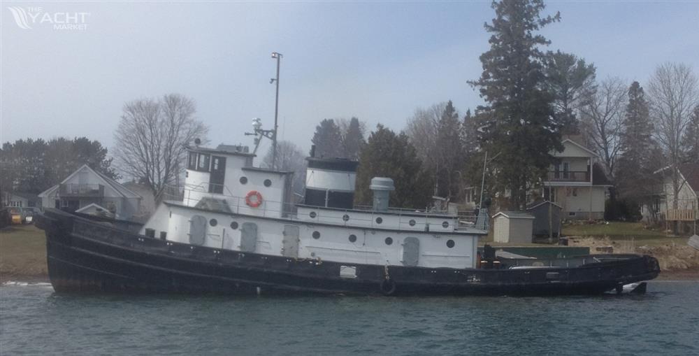 1939 98’7 x 22&#39; x 9&#39; 1200 hp Tug