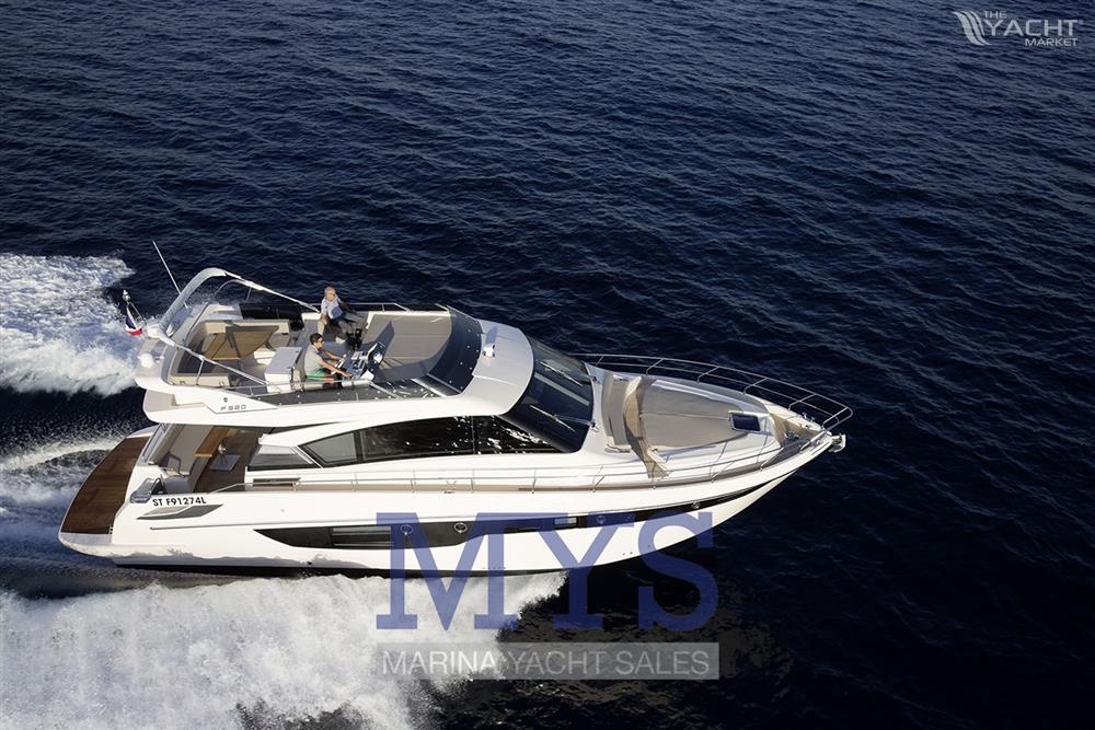 Cayman Yachts F520 NEW - CAYMAN F520 (14)