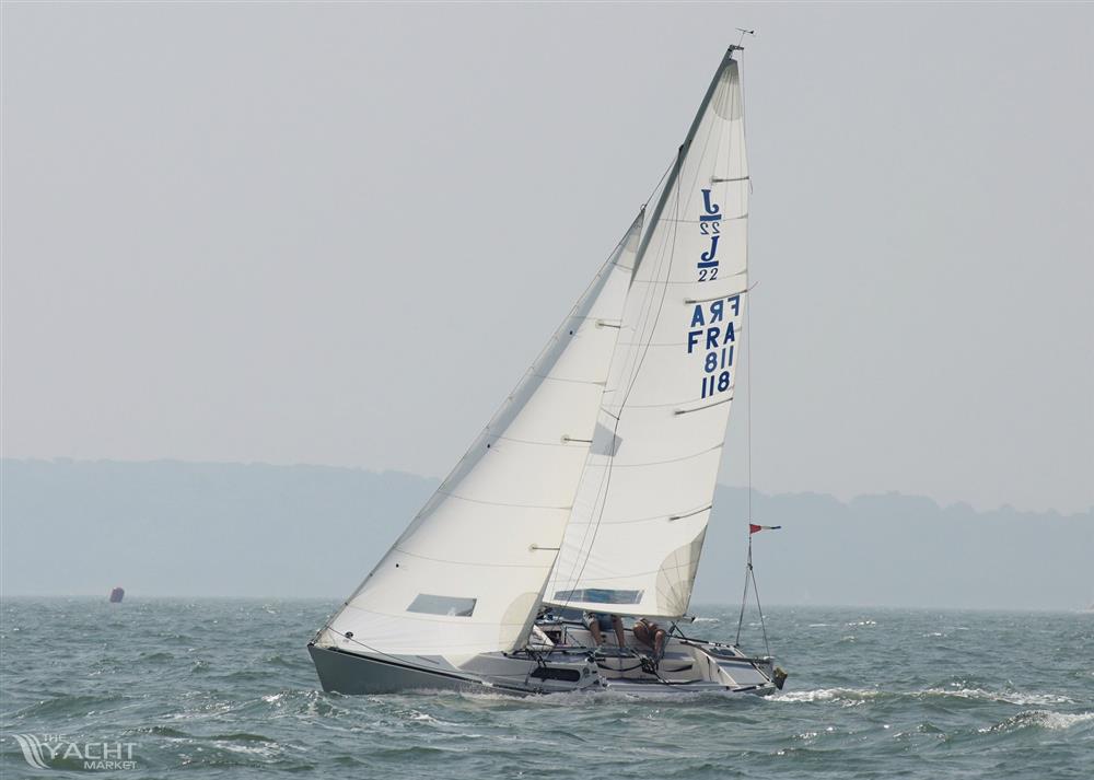 J Boats J22