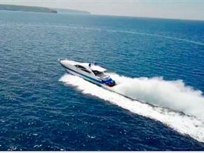 Pershing 76