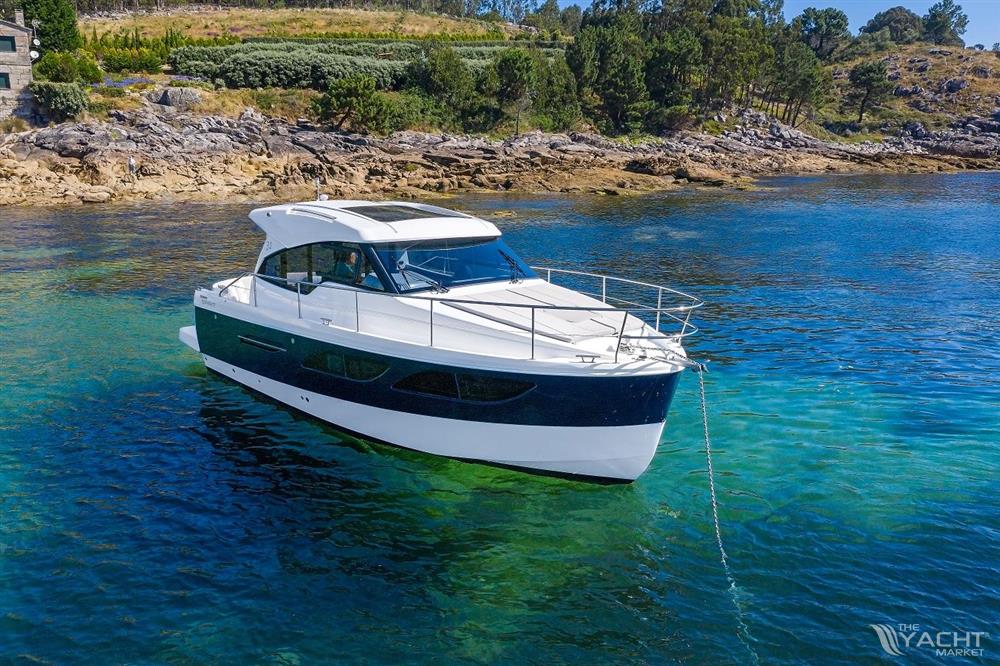 Rodman Spirit 31 - Rodman Spirit 31 Inboard