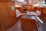 Bavaria Cruiser 37 - Saloon