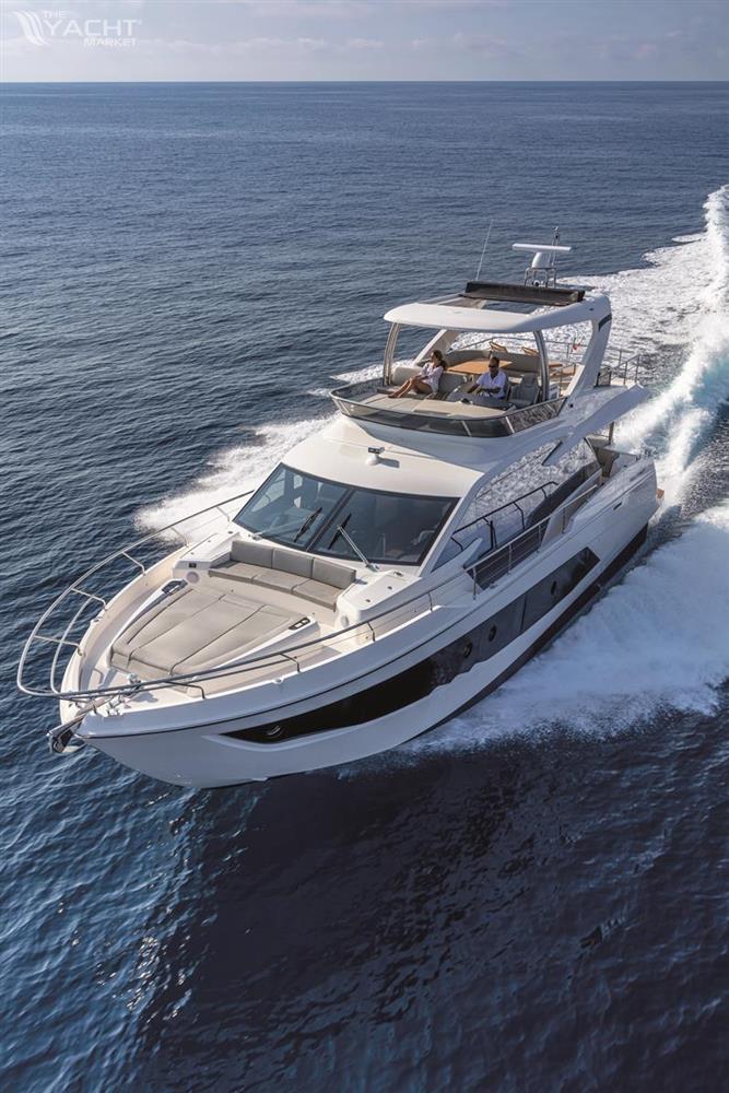 ABSOLUTE 62 FLYBRIDGE