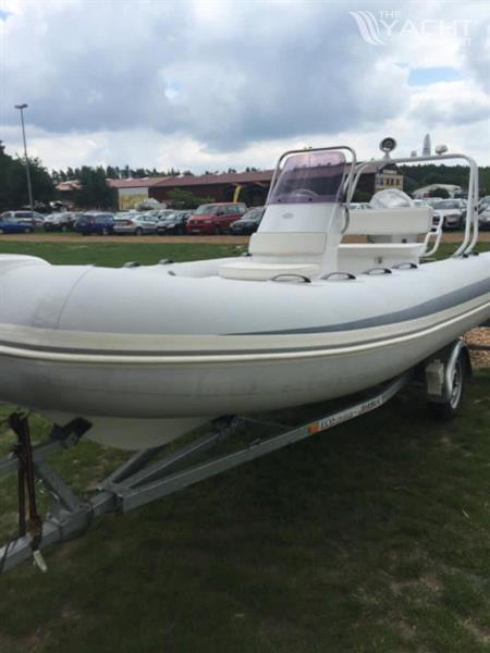 Sonstige Grand Marine S520L